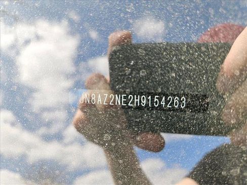 Used 2017 INFINITI QX80 4WD w/ Deluxe Technology Package image 15