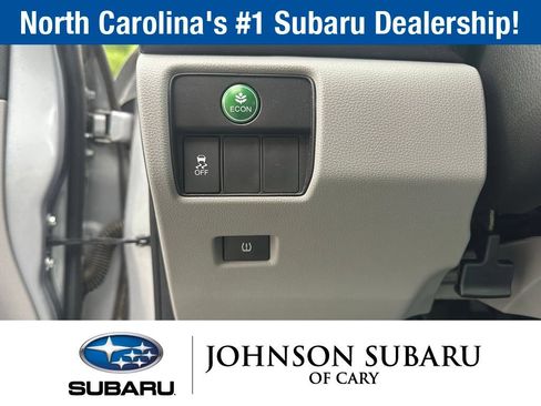 Used 2017 Honda Accord LX image 12