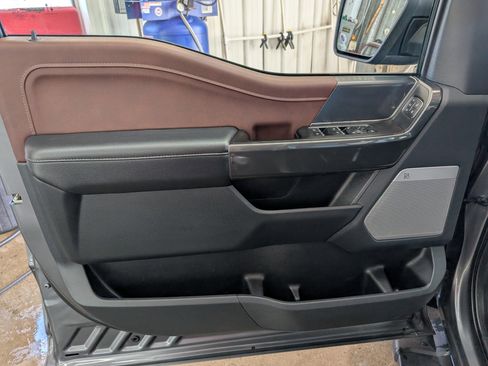 Used 2022 Ford F150 Lariat w/ Equipment Group 502A High image 12