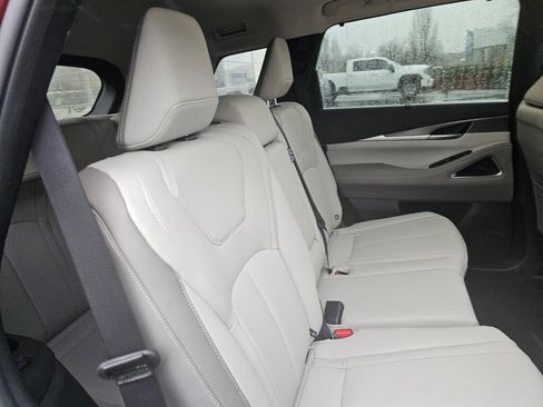 New 2026 INFINITI QX60 Luxe image 16
