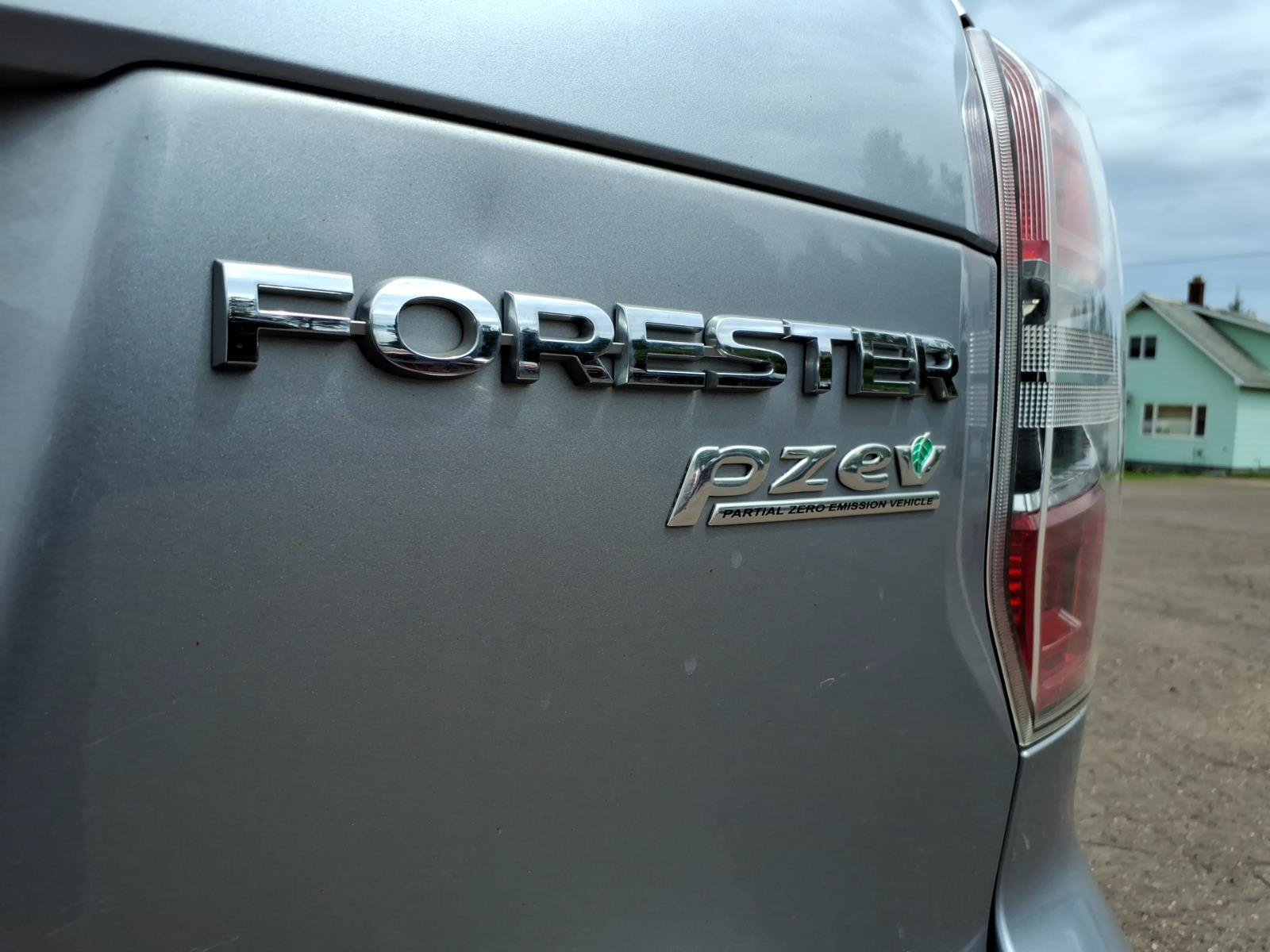 Used 2014 Subaru Forester 2.5i Premium w/ Protection Package #1 AWD/4WD image 5