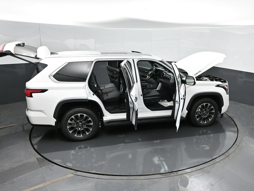 Used 2026 Toyota Sequoia Limited AWD/4WD image 52