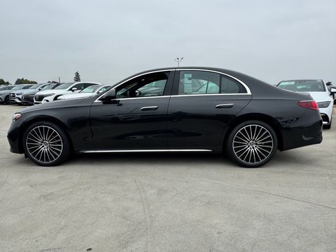 Used 2025 Mercedes-Benz E 350 Sedan image 8