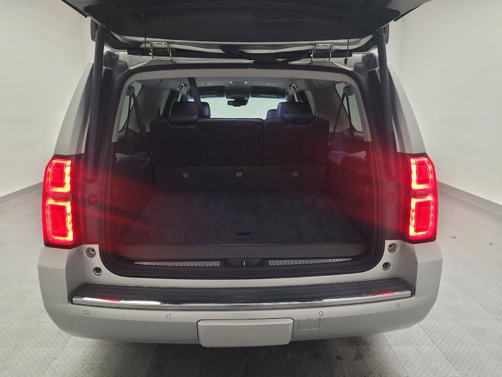 Used 2018 Chevrolet Suburban Premier RWD image 29