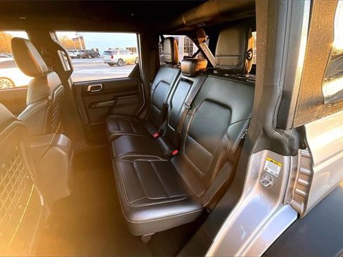 Used 2024 Ford Bronco Badlands image 22