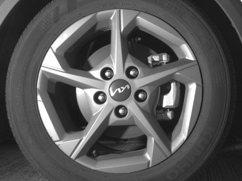 Used 2025 Kia K4 FWD image 10