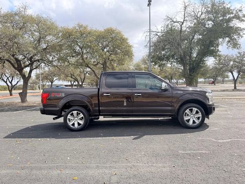Used 2019 Ford F150 Platinum w/ Equipment Group 701A Luxury image 8