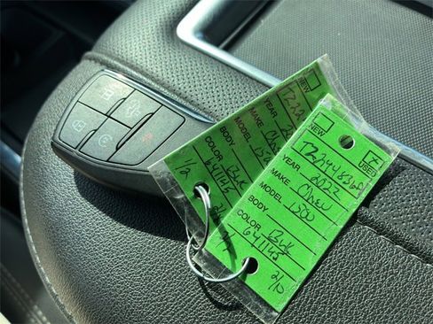 Used 2022 Chevrolet Silverado 1500 LTZ image 23