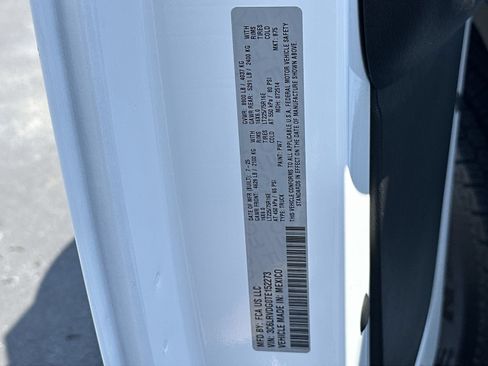 Used 2026 RAM ProMaster 2500 w/ Convenience Group FWD image 36