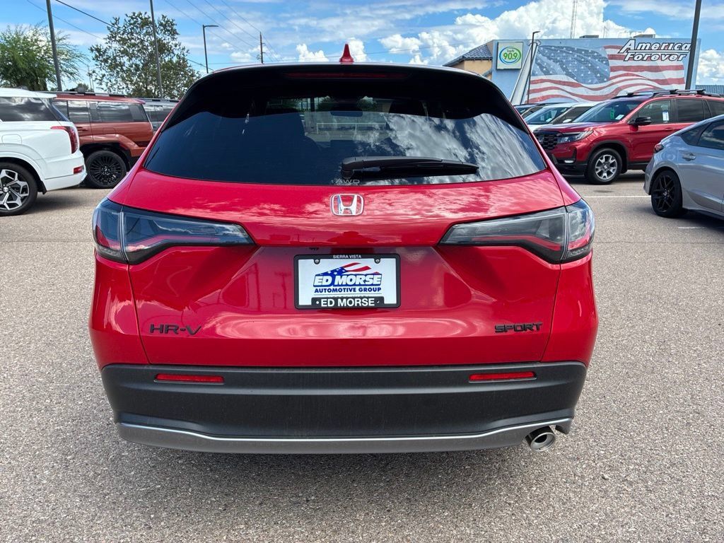 New 2027 Honda HR-V Sport image 4