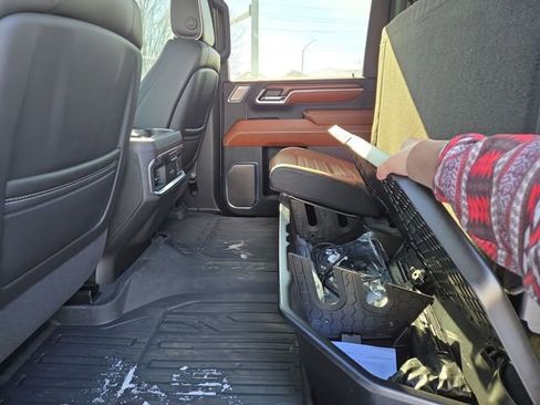 Used 2024 GMC Sierra 2500 Denali Ultimate image 33