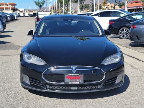 Used 2015 Tesla Model S image 2