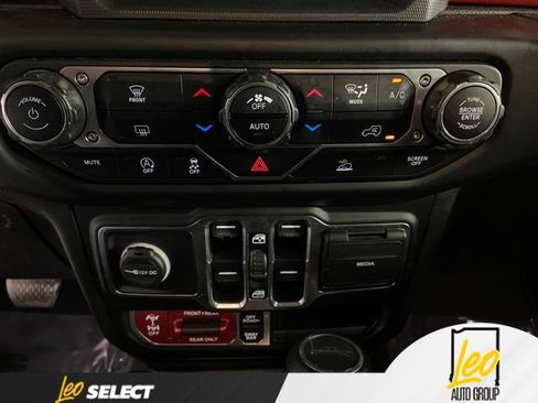 Used 2020 Jeep Gladiator Rubicon AWD/4WD image 20