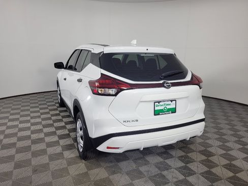 Used 2024 Nissan Kicks S FWD image 5