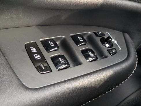 New 2025 Volvo XC90 T8 Ultra w/ Protection Package Premier image 26