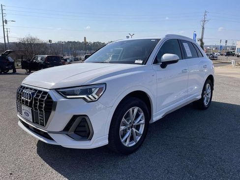 Used 2025 Audi Q3 2.0T Premium AWD/4WD image 7
