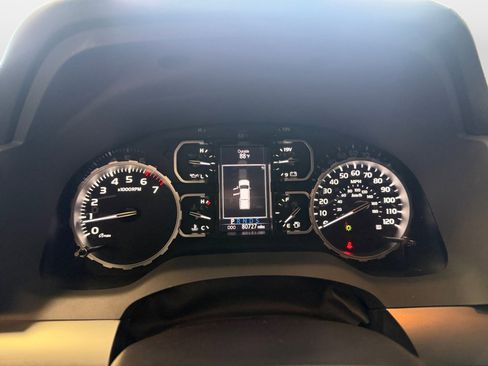 Used 2020 Toyota Tundra Platinum AWD/4WD image 14