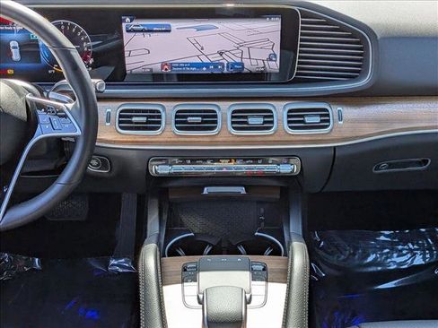 Certified 2024 Mercedes-Benz GLE 450e 4MATIC image 12