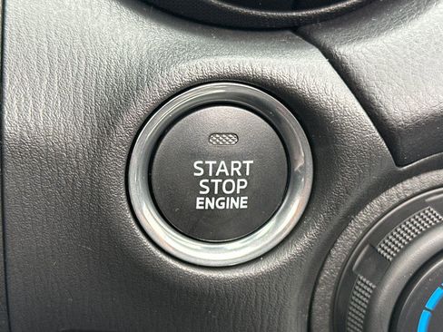 New 2025 MAZDA MX-5 Miata Club image 25