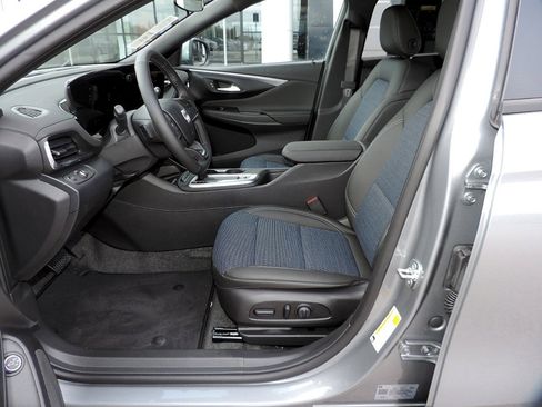 New 2026 Buick Envista Preferred image 13