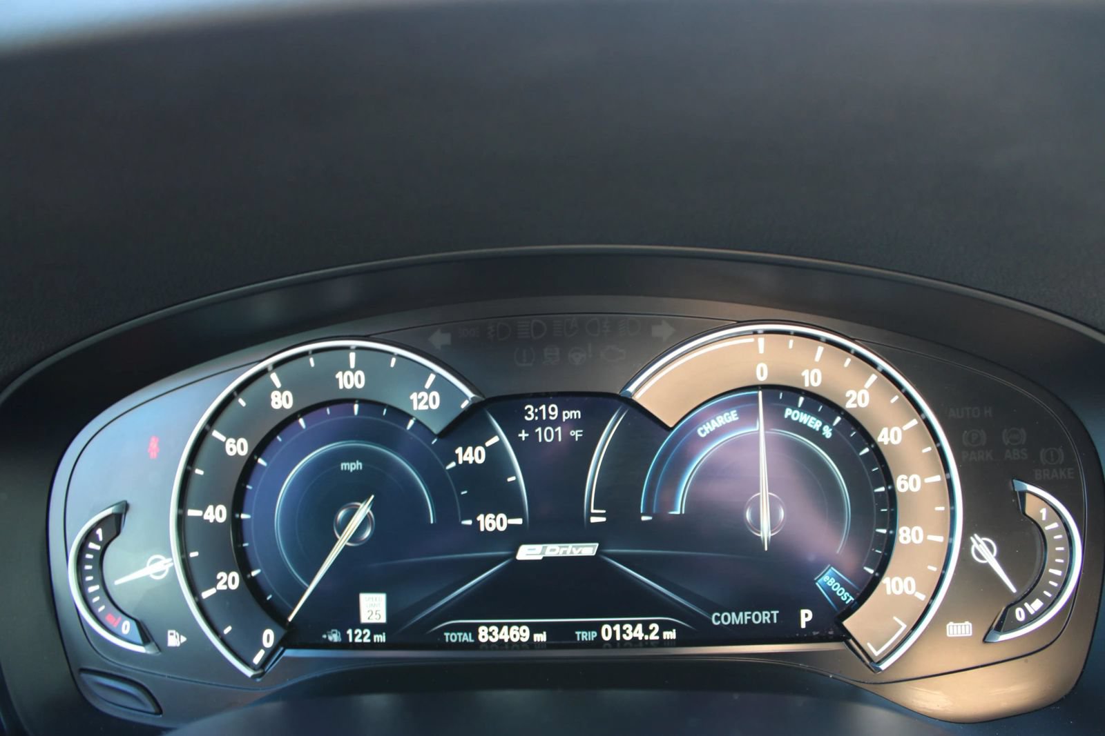 Used 2019 BMW 530e w/ Premium Package RWD image 27