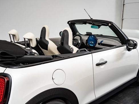 New 2026 MINI Cooper S FWD image 24