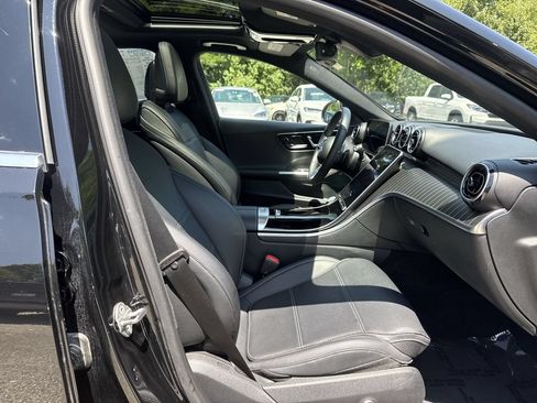 Used 2022 Mercedes-Benz C 300 Sedan image 26