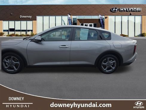 Used 2025 Kia K4 FWD image 2