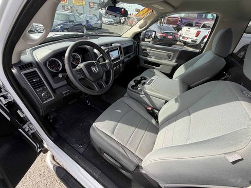 Used 2014 RAM 1500 Express RWD image 9