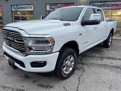 Used 2024 RAM 2500 Laramie image 3