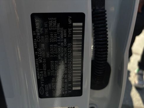 Used 2025 Hyundai Kona SEL image 35