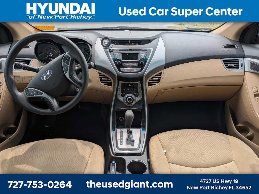 Used 2013 Hyundai Elantra GLS w/ Preferred Pkg FWD image 11