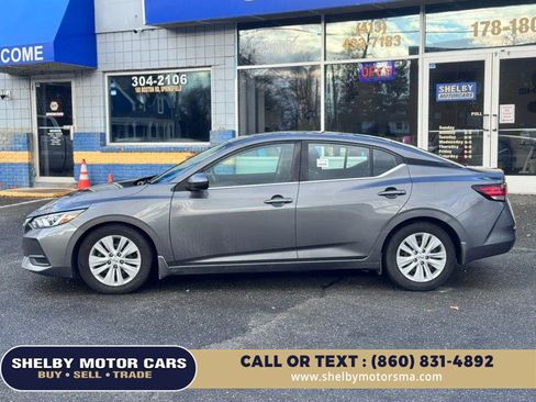 Used 2020 Nissan Sentra S image 8