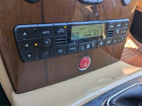 Used 2007 Maserati Quattroporte Sport GT image 16