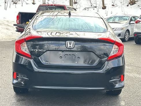 Used 2018 Honda Civic EX image 4