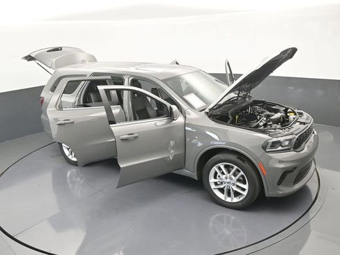 Used 2022 Dodge Durango GT image 75