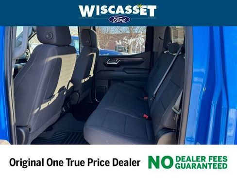 Used 2025 Chevrolet Silverado 1500 LT image 5