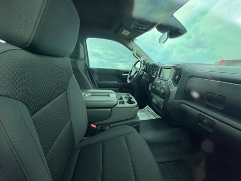 Used 2025 Chevrolet Silverado 1500 W/T w/ WT Safety Package RWD image 2