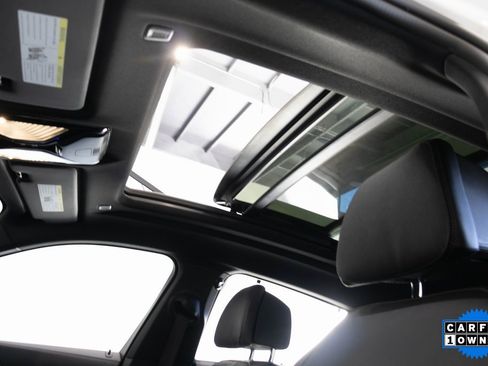 Used 2022 BMW X6 M50i w/ Premium Package image 37