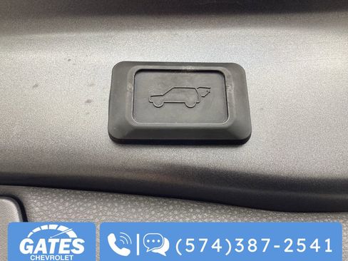 Used 2023 Toyota RAV4 XLE w/ Convenience Package AWD/4WD image 17