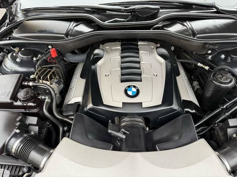 Used 2006 BMW 750i RWD image 29