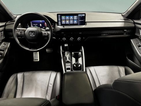 Used 2023 Honda Accord Sport image 13