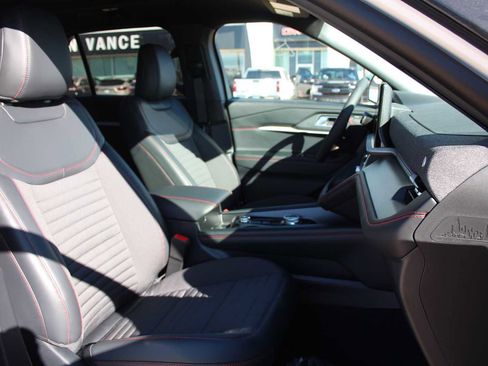 New 2026 Ford Explorer ST-Line image 17