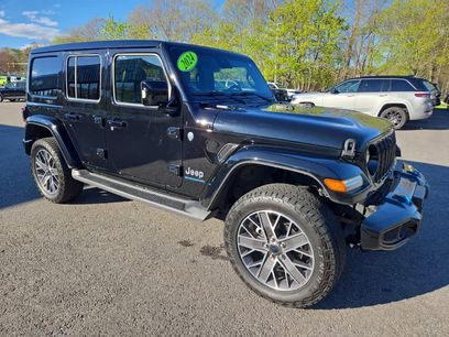 Used 2024 Jeep Wrangler High Altitude