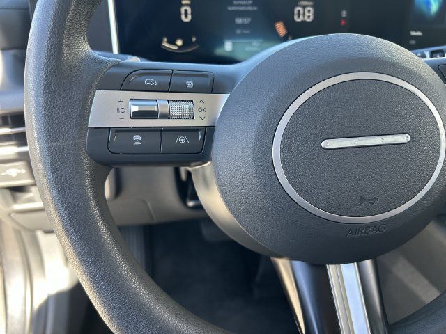 Used 2025 Hyundai Sonata SEL FWD image 25