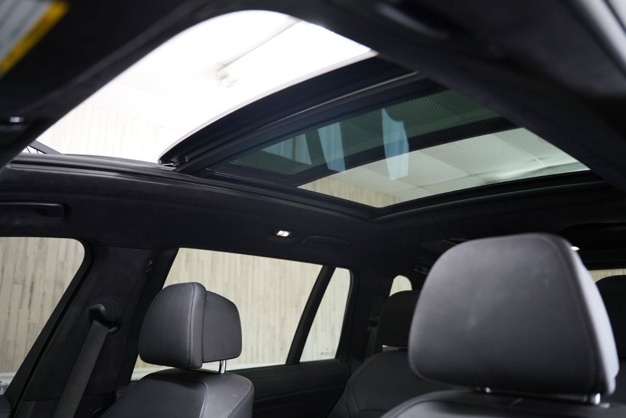 Used 2021 BMW X7 M50i w/ Executive Package AWD/4WD image 26