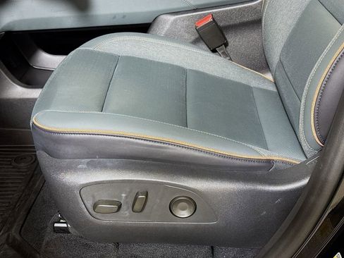 Certified 2024 GMC Acadia AT4 w/ LPO, Floor Liner Package AWD/4WD image 18