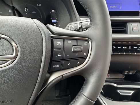 Used 2025 Lexus UX 300h AWD image 7