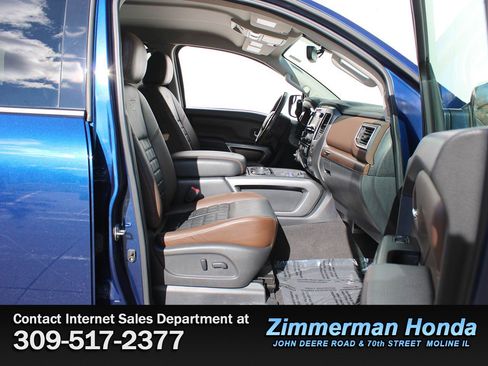 Used 2017 Nissan Titan Platinum Reserve image 18