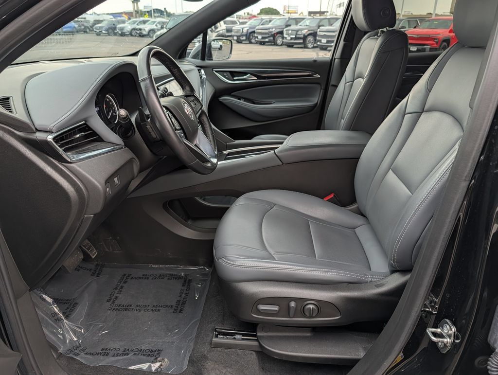 Used 2023 Buick Enclave Essence w/ LPO, Floor Liner Package AWD/4WD image 15